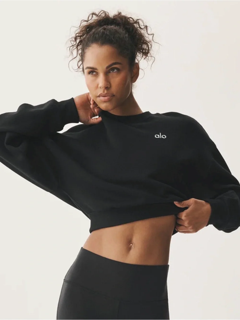 ALO Cropped Accolade Crewneck